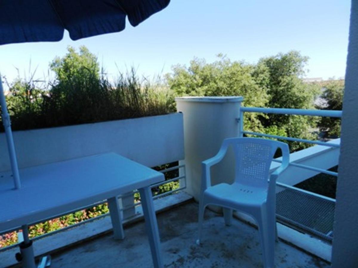 Apartment 2 Pieces A La Rochelle Avec Balcon, Proche Des Minimes Et Port, Parking Inclus - Fr-1-551-7 *