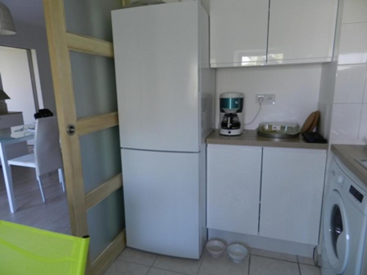 2 Pieces A La Rochelle Avec Balcon, Proche Des Minimes Et Port, Parking Inclus - Fr-1-551-7 * La Rochelle (Charente-Maritime)
