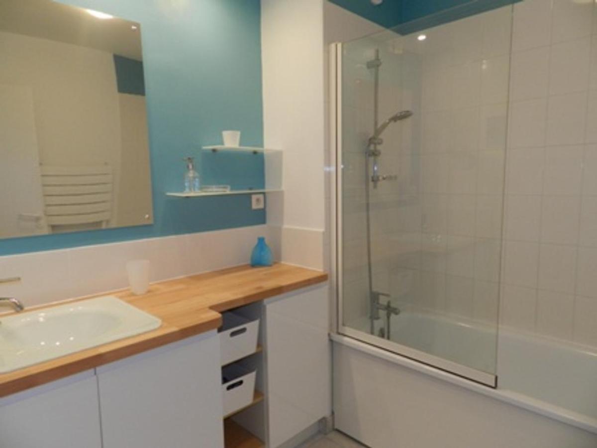 2 Pieces A La Rochelle Avec Balcon, Proche Des Minimes Et Port, Parking Inclus - Fr-1-551-7 La Rochelle (Charente-Maritime)